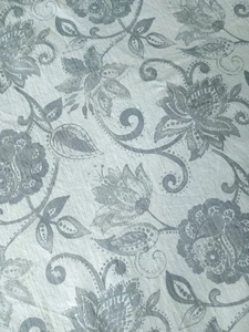 WATERFORD tablecloth 70" round gray floral 100% cotton SIMPLE GORGEOUS - Picture 1 of 6