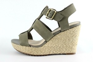 clarks gladiator wedge sandals