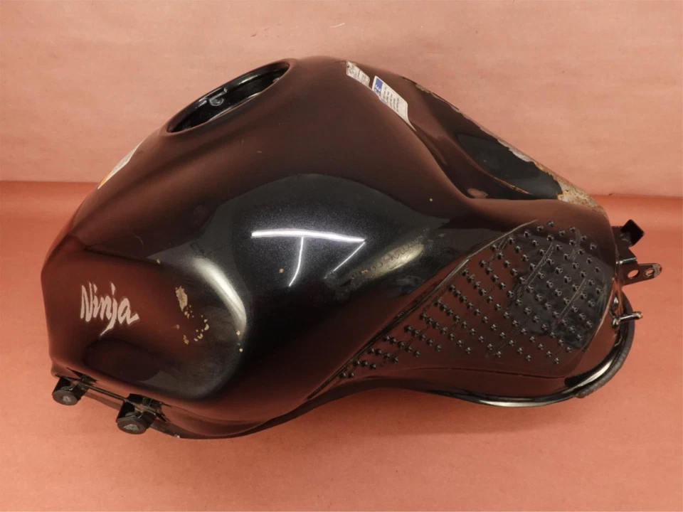 11-16 Kawasaki Ninja ZX1000 ZX1000M GAS TANK FUEL CELL PETROL RESERVOIR - Image 1 of 4