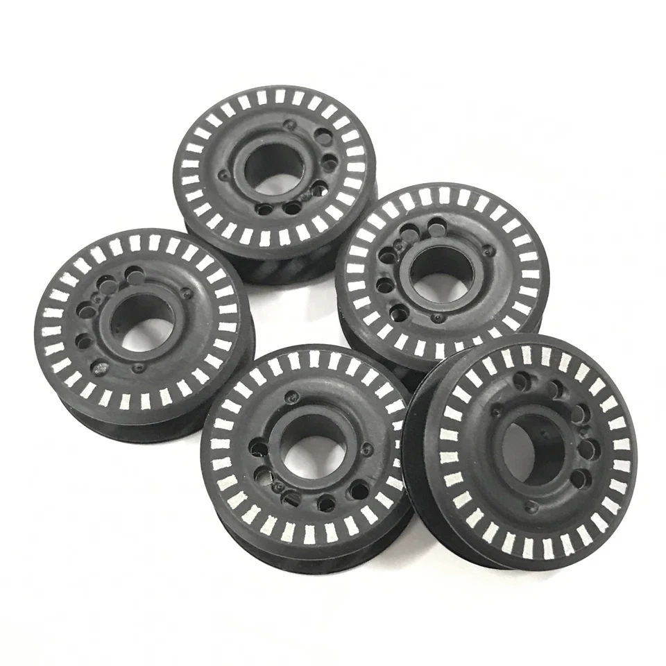 5 Pk. Bobbins #0322955000 For Bernina 8-Series, 820, 830, 880 Sewing Machines - Image 1 of 1