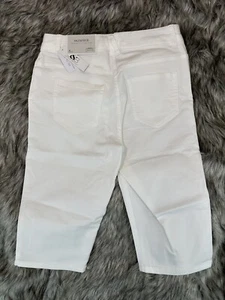 Pantaloni corti donna bianchi 4P Skimmer Christopher & Banks vita alta rilassati con difetto - Foto 1 di 17
