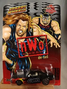 1999 Racing Champions NWO Street Wheels GIANT '70 Barracuda Black w/Spoke Wheels - Picture 1 of 6
