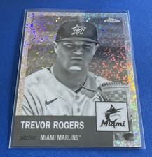 2022 Topps Chrome Platinum Anniversary Black & White Mini Diamond Trevor Rogers