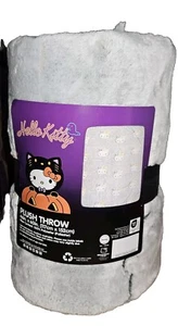 Sanrio Hello Kitty Halloween 46"" x 60"" Polyester Überwurfdecke neu mit Etikett - Bild 1 von 5