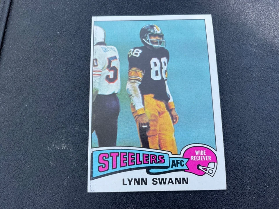 1975 TOPPS FOOTBALL 197-305  PICK CARDS YOU WANT - Image 1 of 1