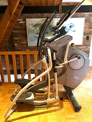 Cardiostrong Ellipsentrainer EX80 - Bild 1 von 4