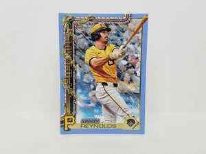 2025 Topps Holiday #H138 Bryan Reynolds, Pirates - Light Blue Glitter Parallel - Bild 1 von 2