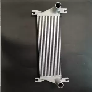 70mm bar plate Intercooler for Ford Ranger PX 3.2 and Mazda BT50 2012+ upgrade - Picture 1 of 3
