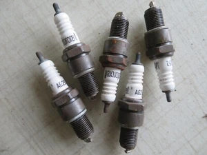 Spark Plugs MOTORCRAFT AG252 X 5 new old stock - Picture 1 of 1