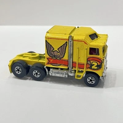 Semirremolque Hot Wheels Vintage 1982 - Thunder Roller Blackwall amarillo Foto 1 de 4