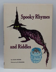 Spooky Rhymes and Riddles by Lilian Moor Scholastic 1972 Paperback Vintage - Picture 1 of 7