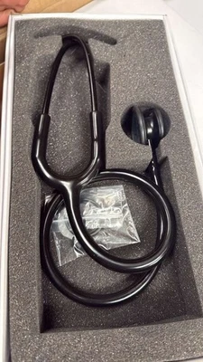 3M Littmann Classic III Stethoscope 5803 27"  Black Tube Free Shipping - Image 1 of 2