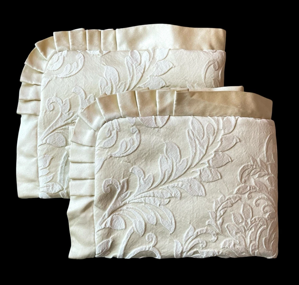 J. Fundas de almohada marfil marqués reina nueva york ~ damasco esculpido ~ brida doblada ~ 22x29 Foto 1 de 4