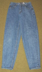NEVER LEGAL WOMEN'S  BLUE JEANS SIZE WAIST 28  INSEAM 32 - Picture 1 of 2