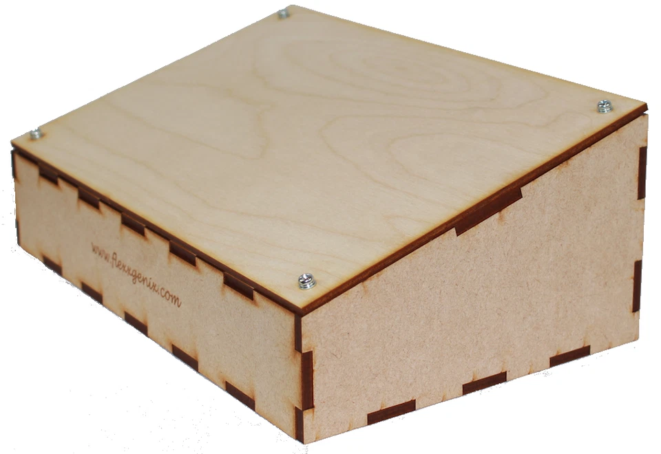 Model Railway Control Panel, Mimic Switch/ Indicator Electronics Box - Image 1 of 4