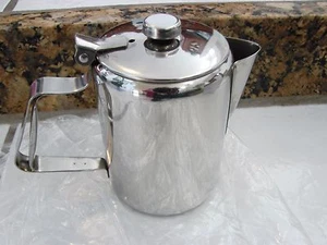 TETERA DE PICO CORTO Verona acero inoxidable 15 oz. RESTAURANTE o HOGAR ¡USADO NUEVO! - Imagen 1 de 7