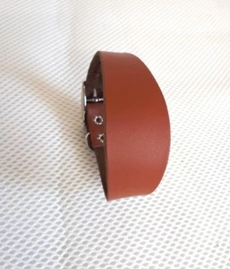 LEDER ITALIENISCHER WINDHUND/WHIPPET WELPE PASST KLEINEM HALS 9" (23CM) - 11" (28CM) - Bild 1 von 3