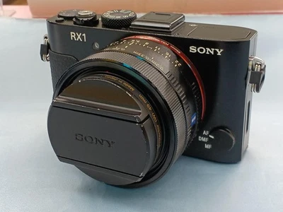 索尼 DSC-RX1 Cyber-shot 紧凑型相机带全画幅传感器 — 第 1/4 张图片