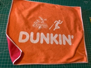 Dunkin Donuts Savannah Bananas Baseball Rally Towel Donut Donut Donut! - Picture 1 of 10