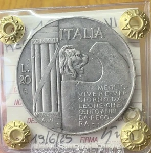 REINO DE ITALIA 20 LIRAS ELMETTO 1928 A. VI RARA Sellada BB SUBALPINA - Imagen 1 de 3