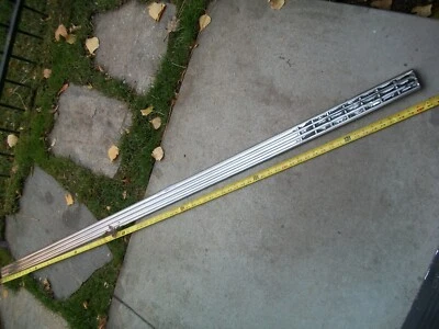 Ford Crown Victoria Fairlane 1955 1956 bonito raro 2 puertas cuarto panel moldura Foto 1 de 4