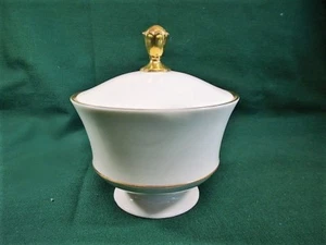 Lenox Cream with Gold Trim Covered Sweet/Nut Bowl  6" Tall - Foto 1 di 3