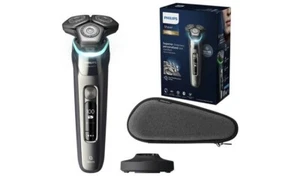 Philips Series 9000 Wet and Dry Electric Shaver S9974/35 - Picture 1 of 1