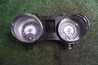 Chrysler 300 2014 velocímetro 47 k millas OEM P56054718AC Foto 1 de 4