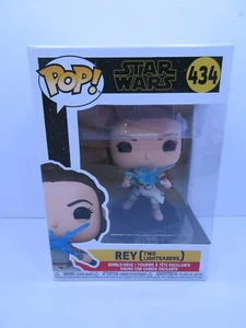 Star Wars - Rey #434 (Two Lightsabers) Funko Pop Vinyl Figure 2021 + PP - Picture 1 of 7