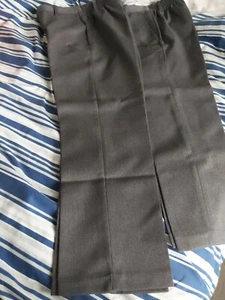 school trousers age 6-7 - Picture 1 of 1