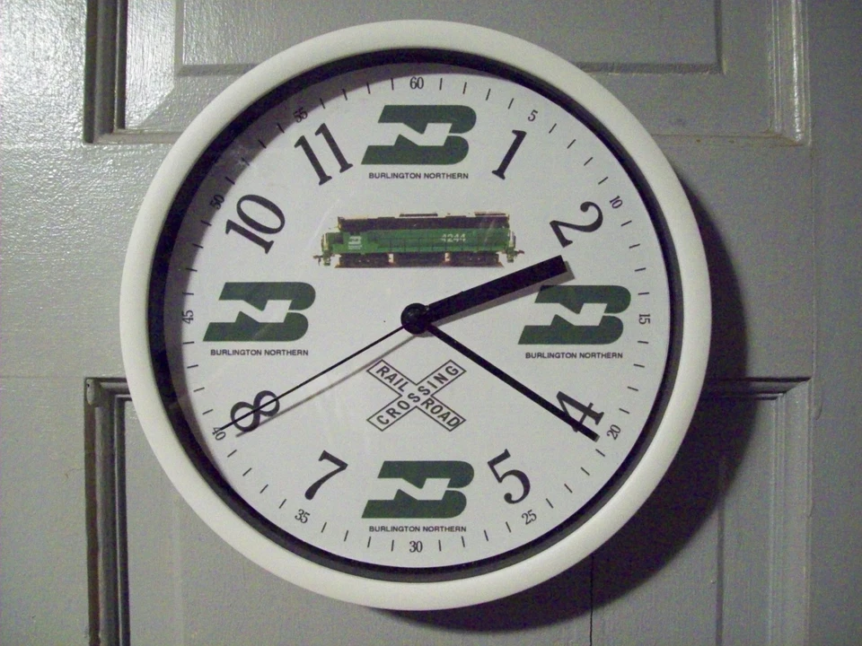 RELOJ FERROCARRIL BURLINGTON NORTH TRENES Foto 1 de 1