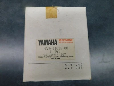 Yamaha NOS Piston 1ST O/S 0.25 81-82 IT465 4V6-11635-00 2330       - Image 1 of 4