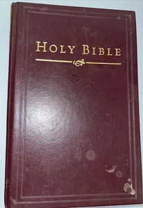 Holy Bible Holman Christian Standard Bible @2004 - Picture 1 of 8