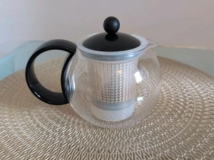 BODUM Assam Glass Tea/Press/Infuser/Pot Clear Glass Black Handle & Lid - Picture 1 of 10
