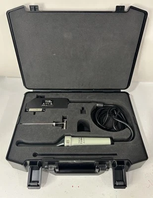 Sonda transductora de ultrasonido B&K Medical 8557 con estuche/probada Foto 1 de 4