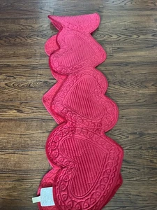 cynthia rowley velvet hearts table runner 14” X 90” - Picture 1 of 4