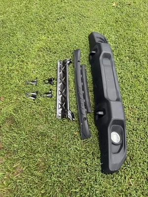 JEEP OEM MOPAR Front Bumper Wrangler Gladiator Rubicon JL/JT/JK   - Image 1 of 4