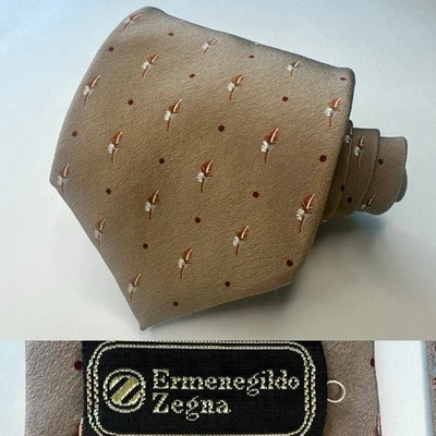 True Vintage Ermenegildo Zegna Painted Silk Classic Tie, 3” - Imagem 1 de 4