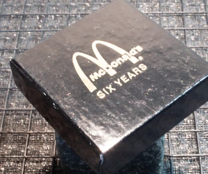 Spilla McDonald's vintage nuova vecchio stock sei anni - Foto 1 di 2