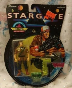 Stargate Daniel Archaeologist Figure Collectible Pyramid Artifact Hasbro NEW - Picture 1 of 2