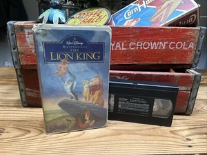 Walt Disney Masterpiece The Lion King VHS Tape ( Pre Owned) - Picture 1 of 8