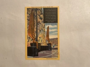 Postcard MCM Figures of The Republic, Hoover Dam Linen Unposted - Picture 1 of 3