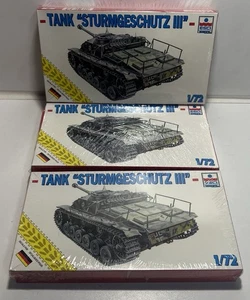 Vintage ESCI Sturmgeschutz III 1/72 Scale. Art.8328 Pack 3 - Picture 1 of 6
