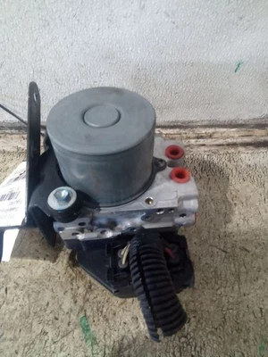 Conjunto de actuador y bomba de pieza de freno antibloqueo 4 puertas para 08-11 TACOMA 3989197 Foto 1 de 4