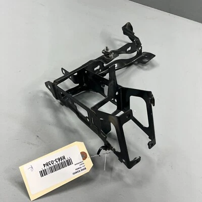 Soporte Soporte de montaje de radiador exterior derecho BMW M240IX 2017-2021 OEM Foto 1 de 4