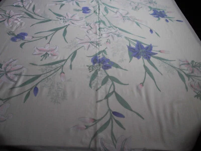 Service de table 8 couverts Anne de Solène "lys bleus"  - nappe 2m30 x 1m60 - Photo 1/4