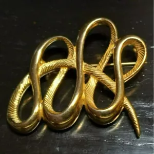 Vintage Signed MJ Ent Scroll Loops Gold Tone Brooch 2" - Picture 1 of 3