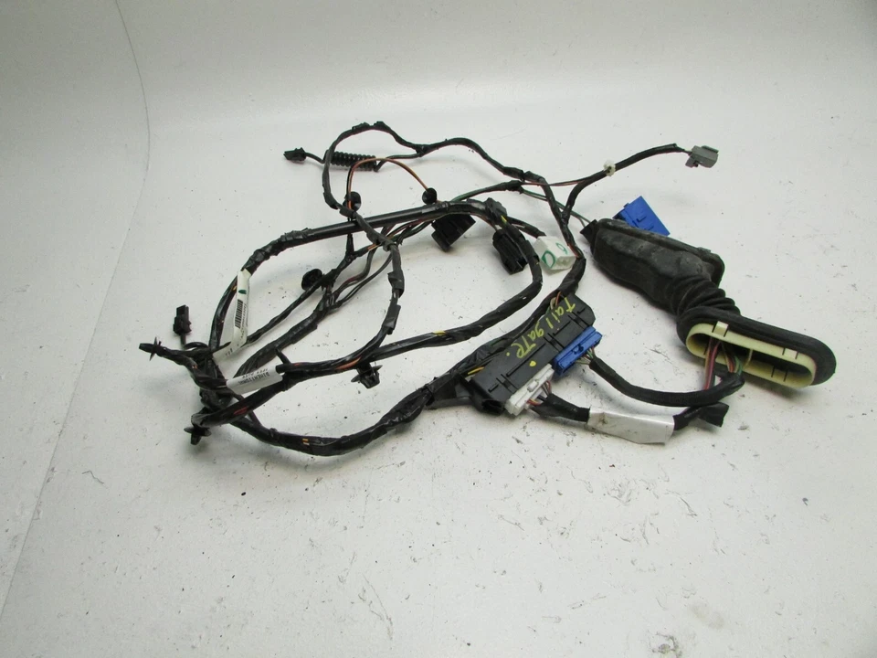 Жгут проводов задней двери COMMAND JEEP 2006 соединитель проводов для люка задней двери - Изображение 1 из 4