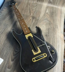 Guitar Hero Live Controller & Game XBOX 360 Wireless No Dongle 0000654 No Strap - Picture 1 of 10