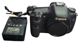 Canon - EOS 7D - Body Only - DS126251 - Picture 1 of 5
